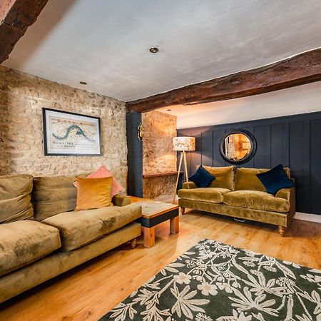 Stylish Central 6 Bedroom Converted Granary สแตมฟอร์ด ภายนอก รูปภาพ