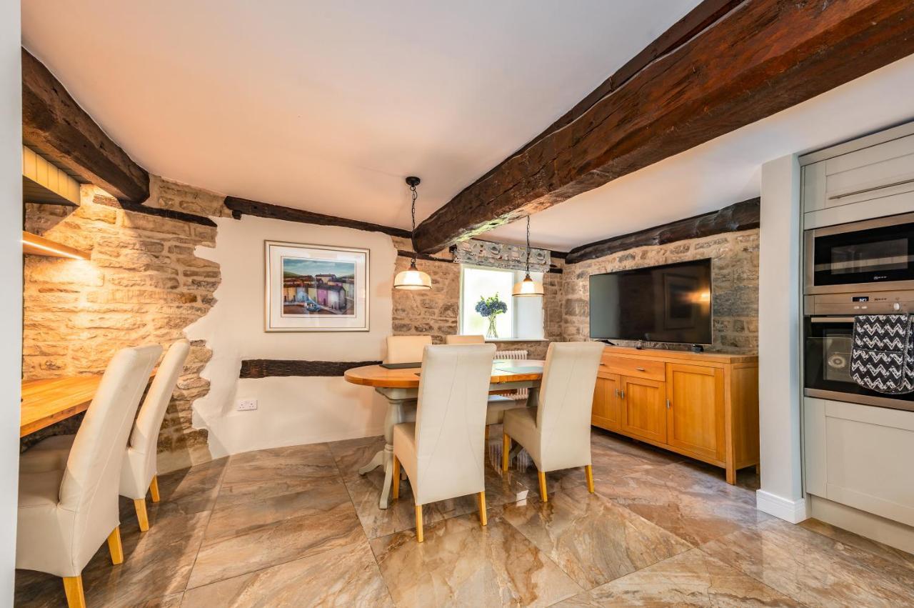 Stylish Central 6 Bedroom Converted Granary สแตมฟอร์ด ภายนอก รูปภาพ