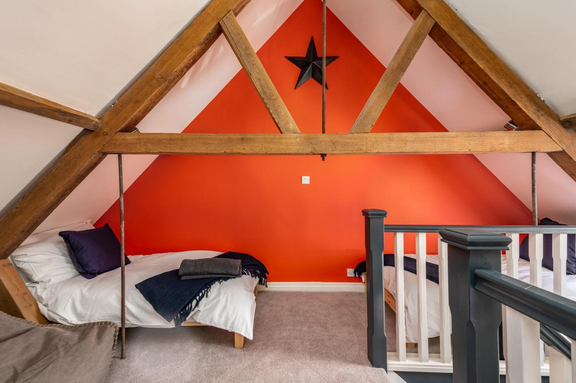 Stylish Central 6 Bedroom Converted Granary สแตมฟอร์ด ภายนอก รูปภาพ