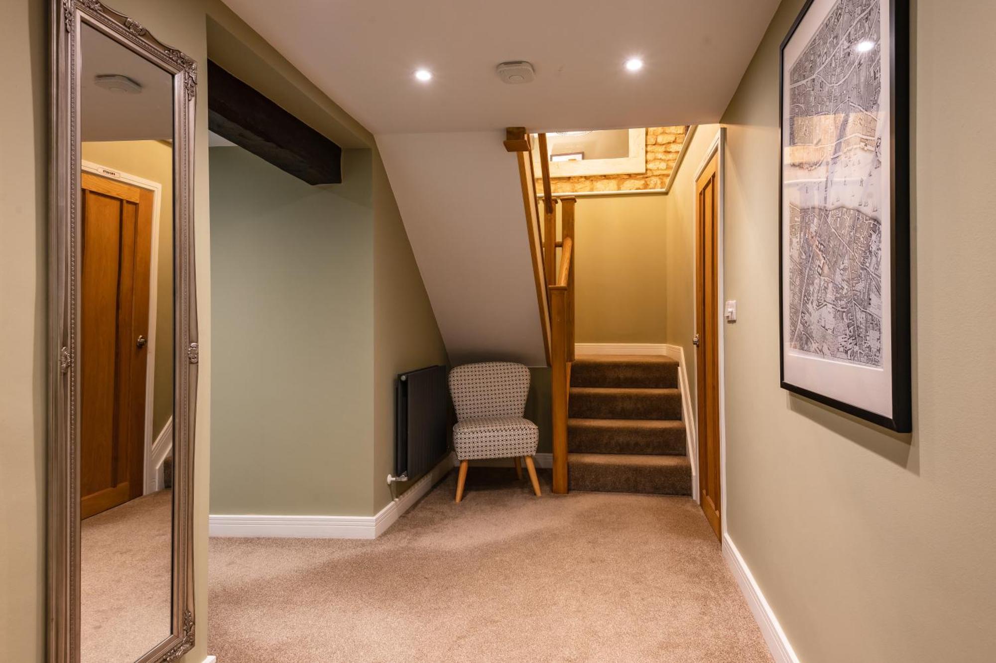 Stylish Central 6 Bedroom Converted Granary สแตมฟอร์ด ภายนอก รูปภาพ